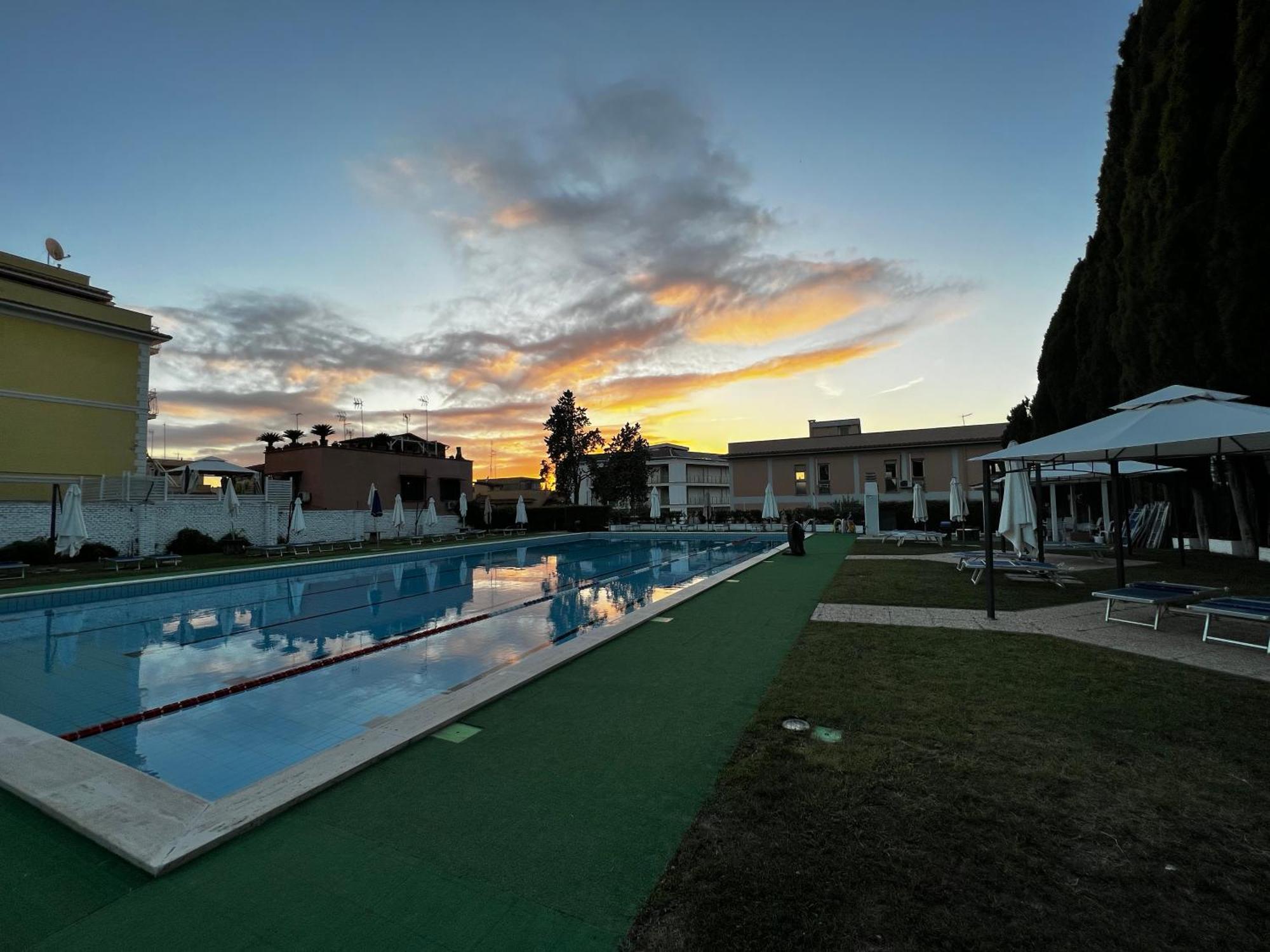 Parco Tirreno Hotel Rome Buitenkant foto