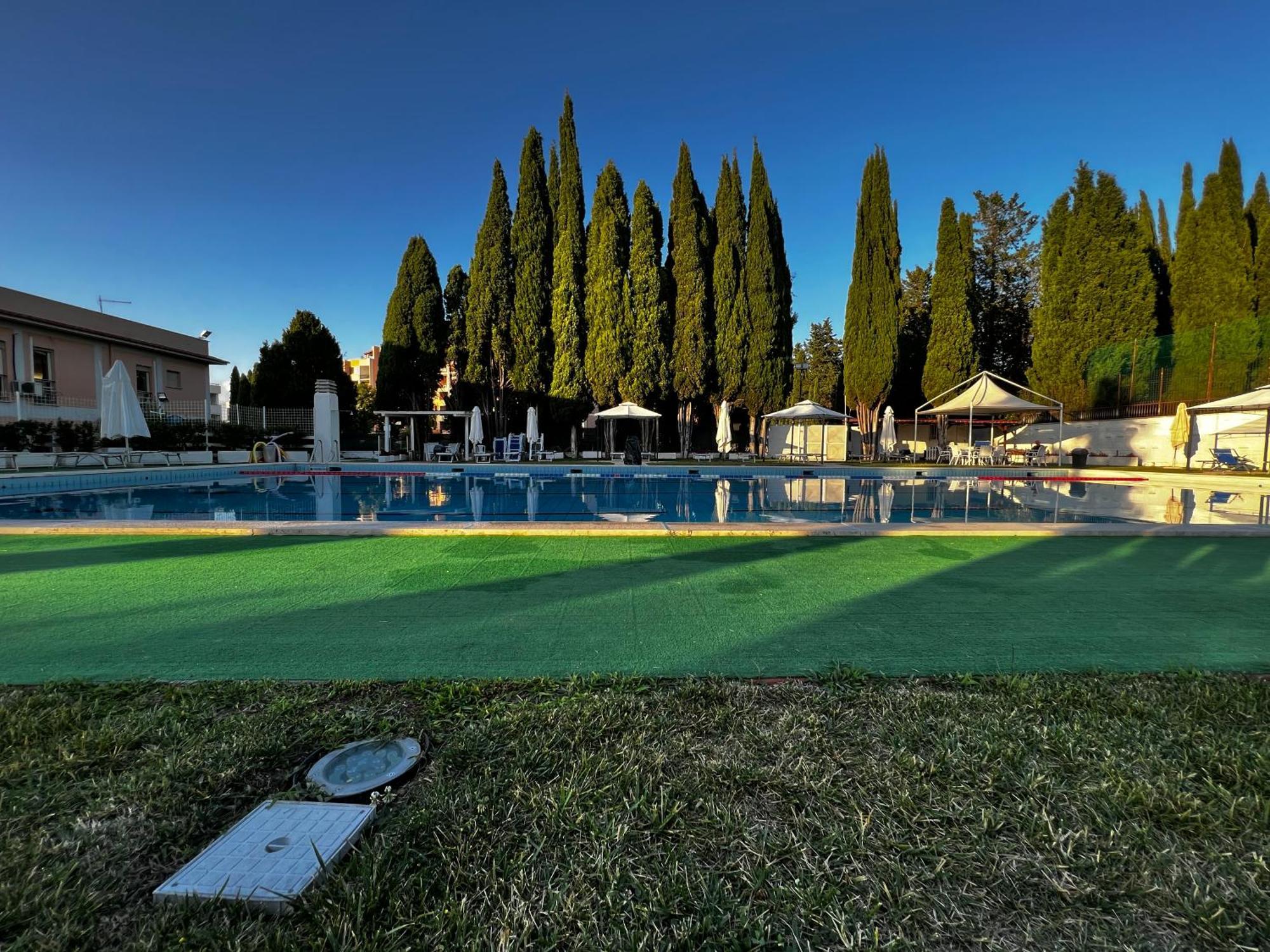 Parco Tirreno Hotel Rome Buitenkant foto